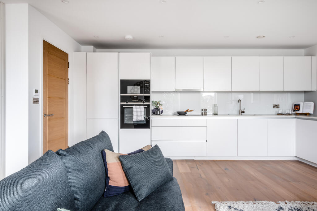 Blackburn House 22 - 21.jpg