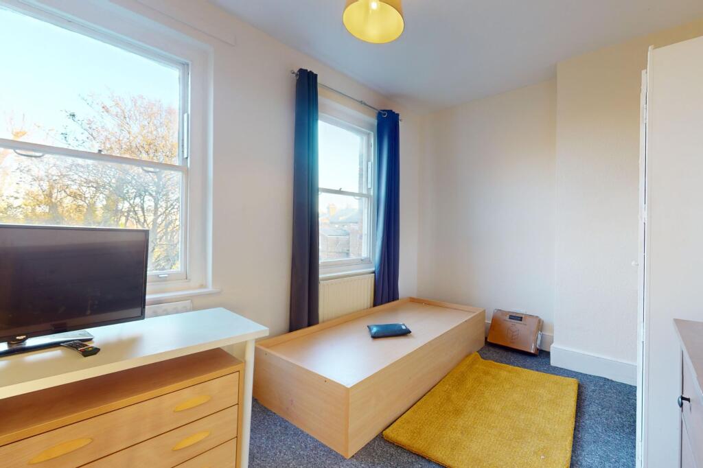 7 Hillmarton Road, Holloway, London N7 9JE