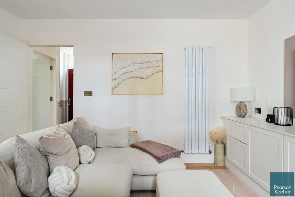 85 Drove Road, Portslade, BN41 (18).jpg