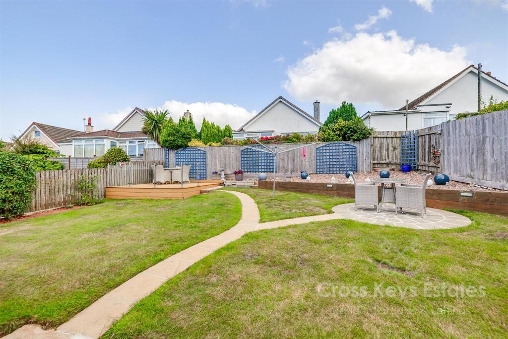 Garden, Garage &amp; Driveway