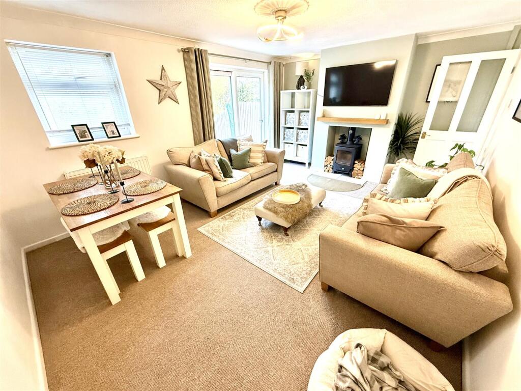 MORETON-ON-LUGG, HEREFORD