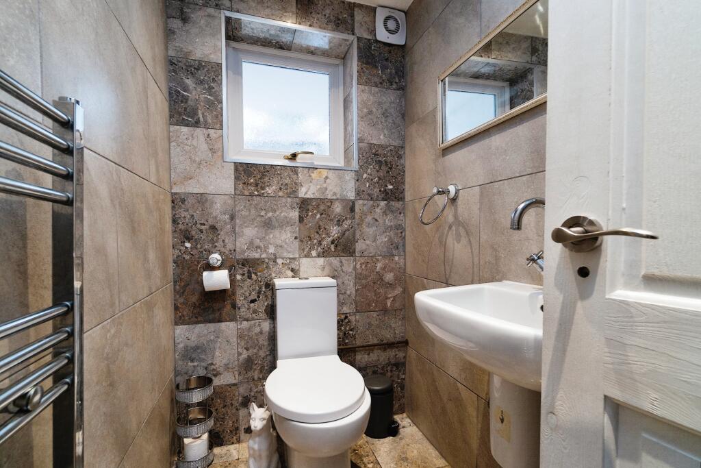 Cloak Room