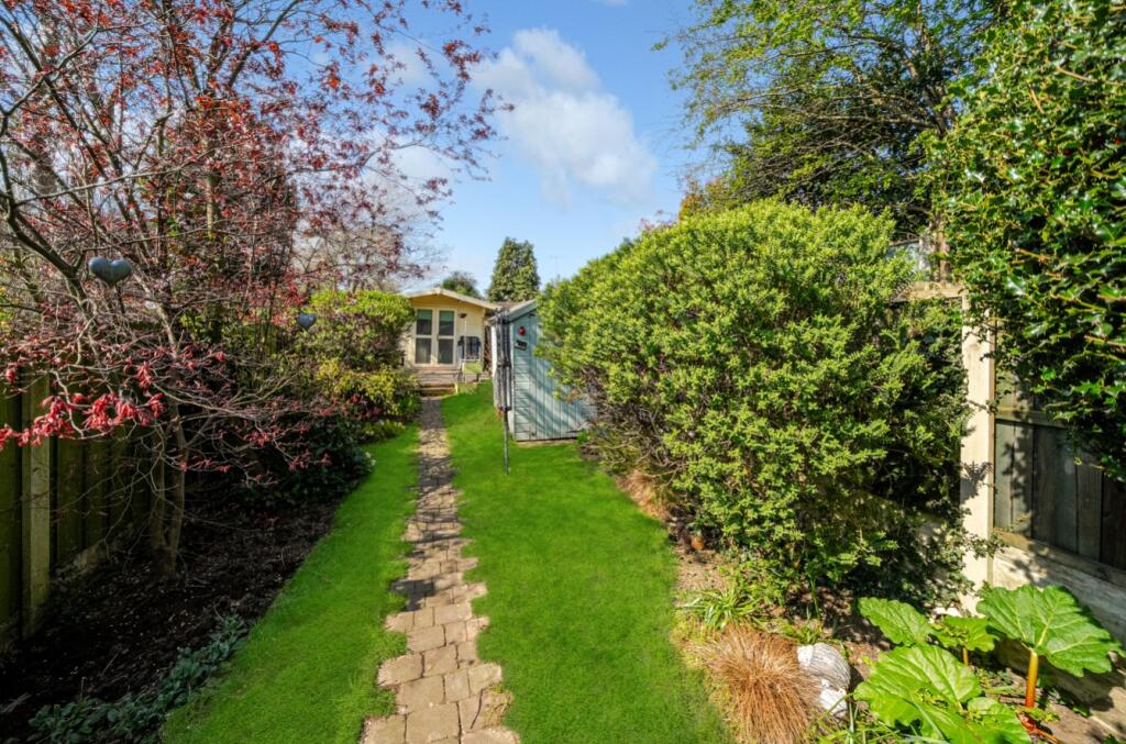 Sun Trap Garden 