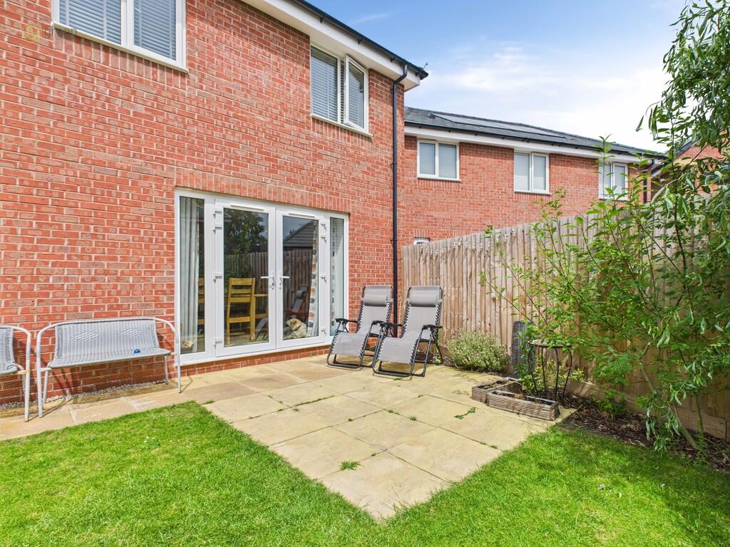 CAM04914G0-PR0164...