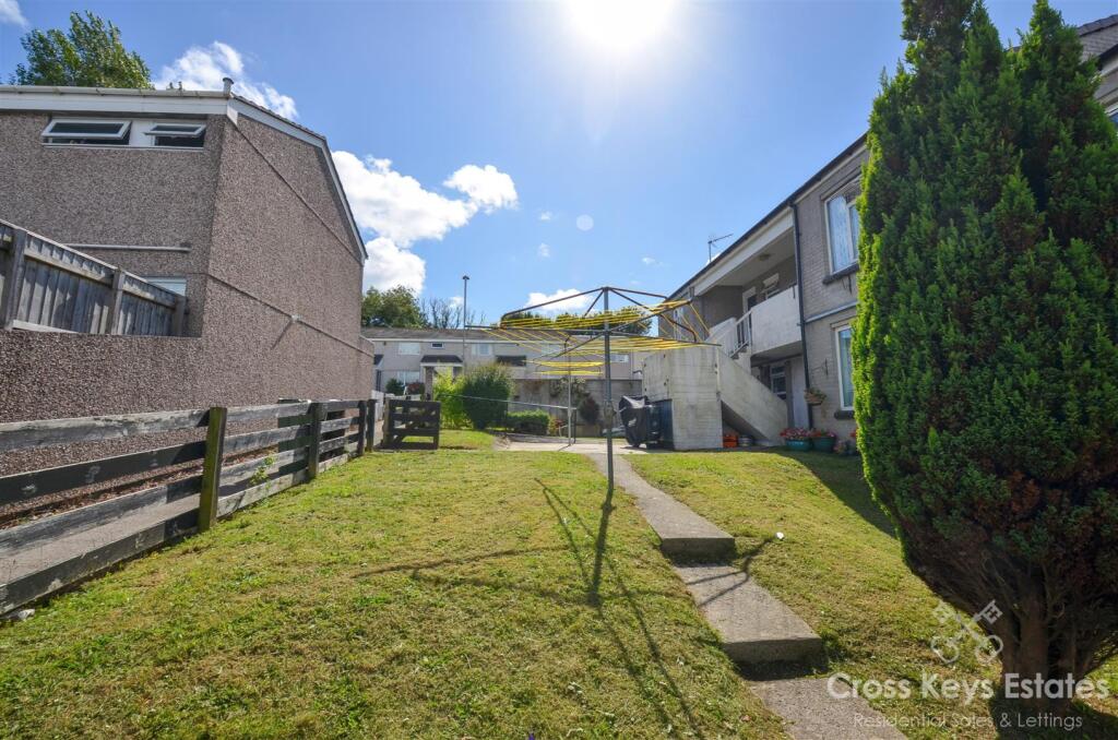 Communal Garden &amp; Drying Area