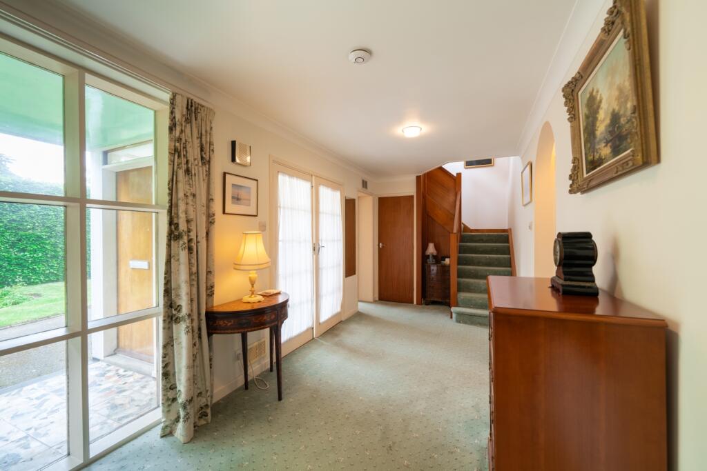 20240530125450 - 74A06048-HDR - 36 Links Avenue, F