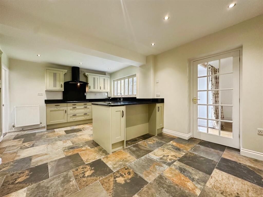 cc2b775a--42C9-A96C-1BD5B047E98F-12315-0000037A945