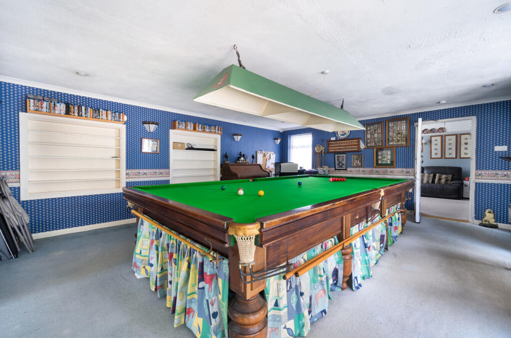 1305889-22-68489c...