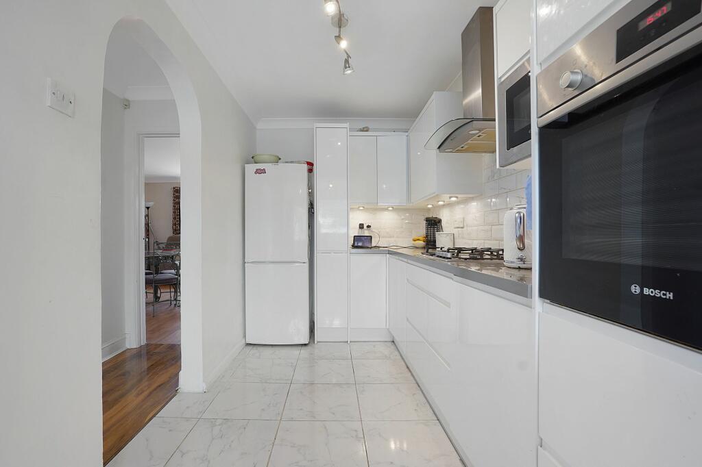 Fitted Kitchen