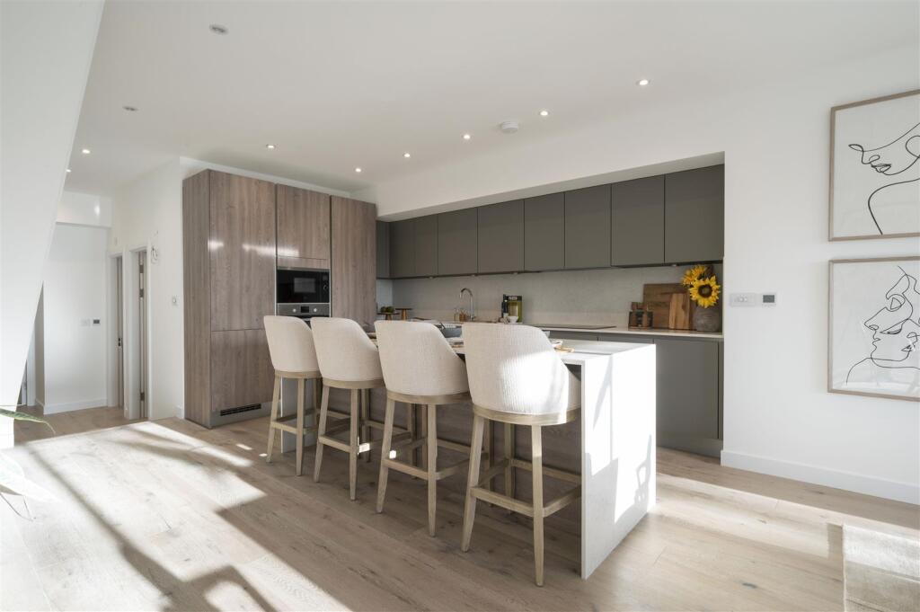 39a Cottenham park,29.jpg