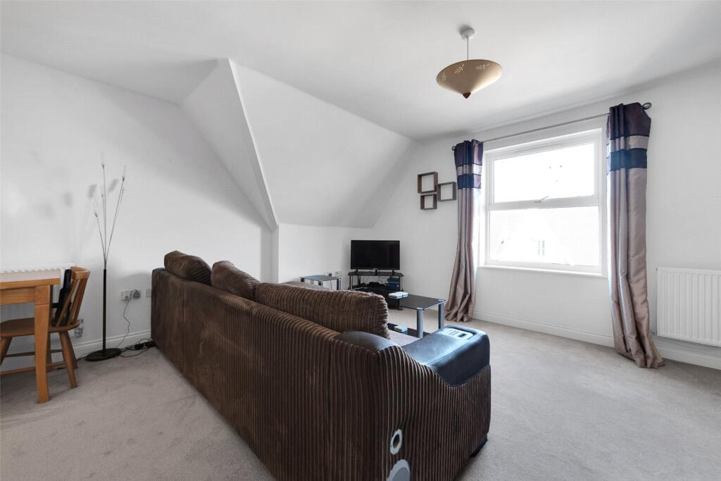 Lounge/Bedroom