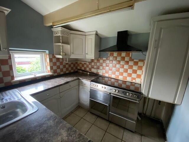 KITCHEN 1 T202506131209.jpg