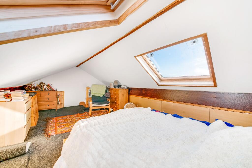 ATTIC ROOM