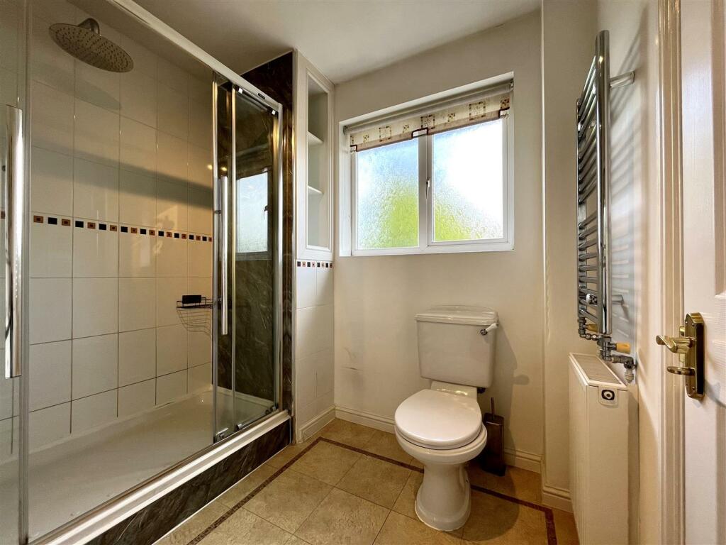 Bedroom 1 En Suite
