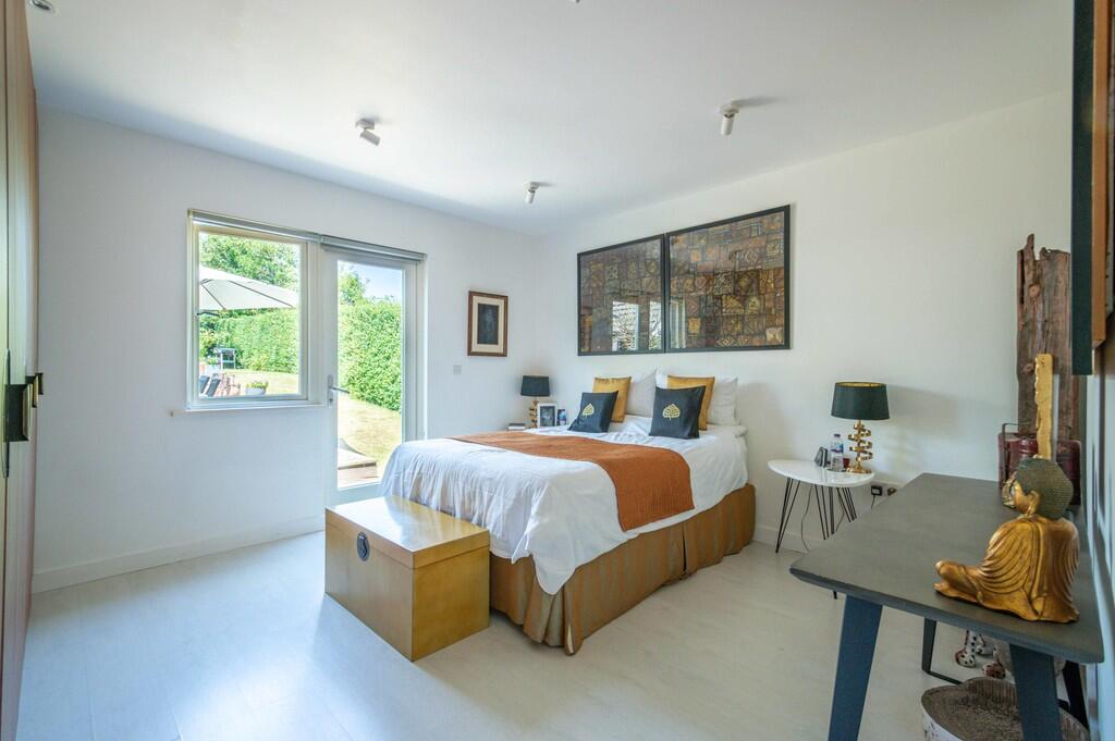 Folly Hill House-...