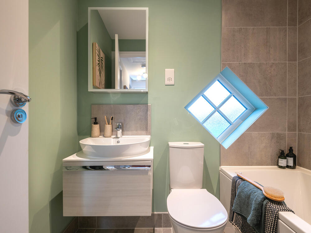 The Letchworth Semi - Bathroom
