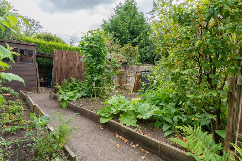 40 Eaton Road-24.jpg