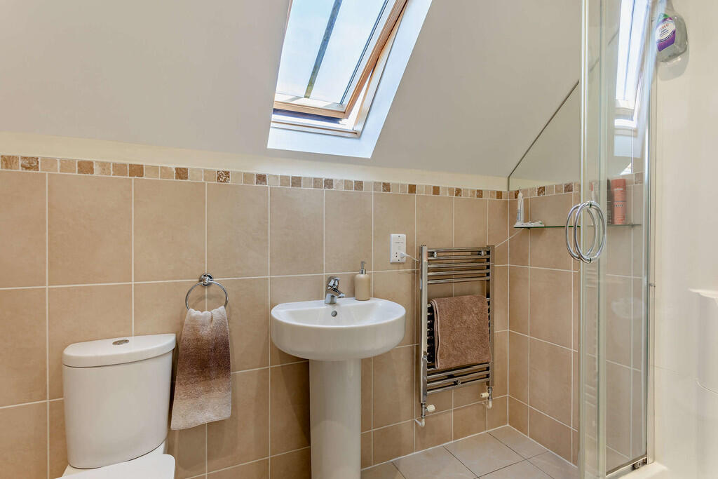 8641652-interior2...