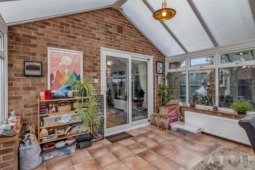 80 Reepham Road, Norwich, NR6 5LT (42).jpg