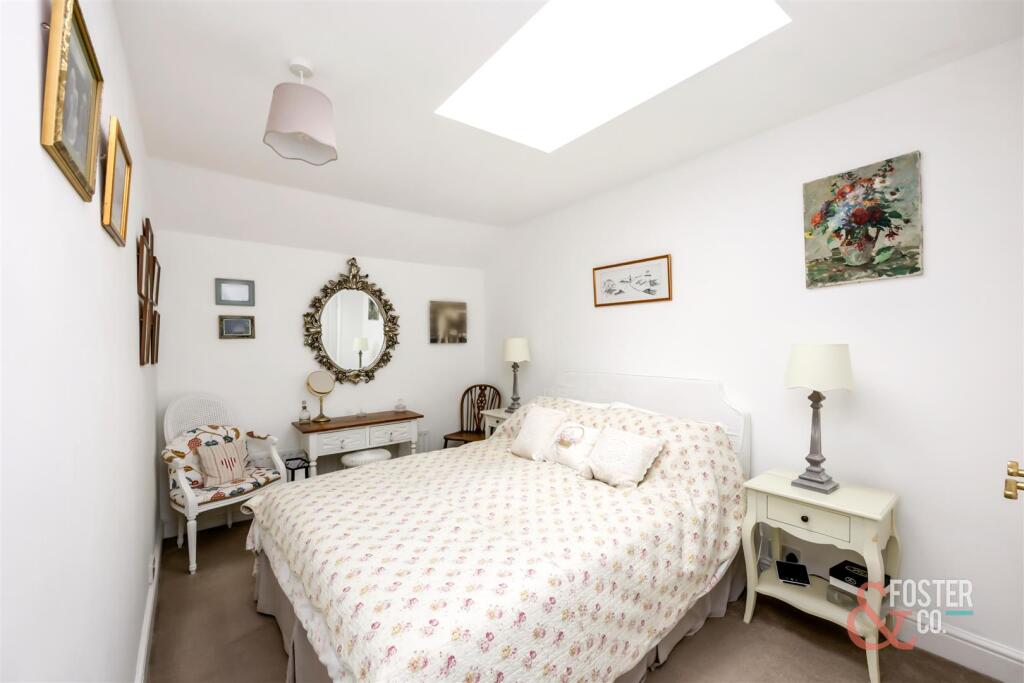 London Road, Berrylands Cottages, 3-006.jpg