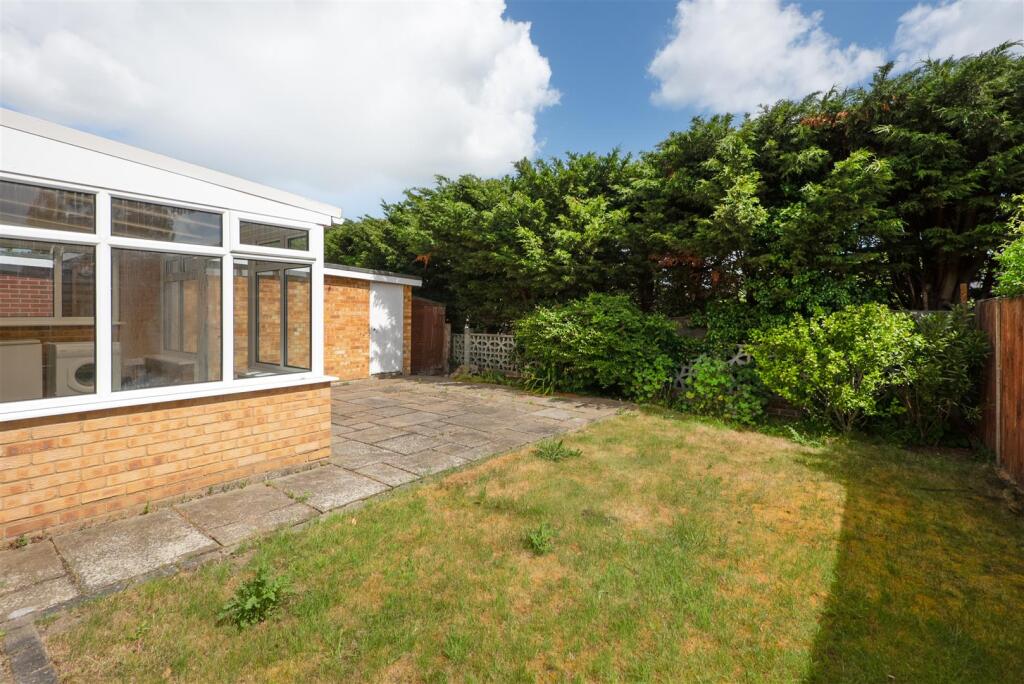 Oakwood Drive, Whitstable