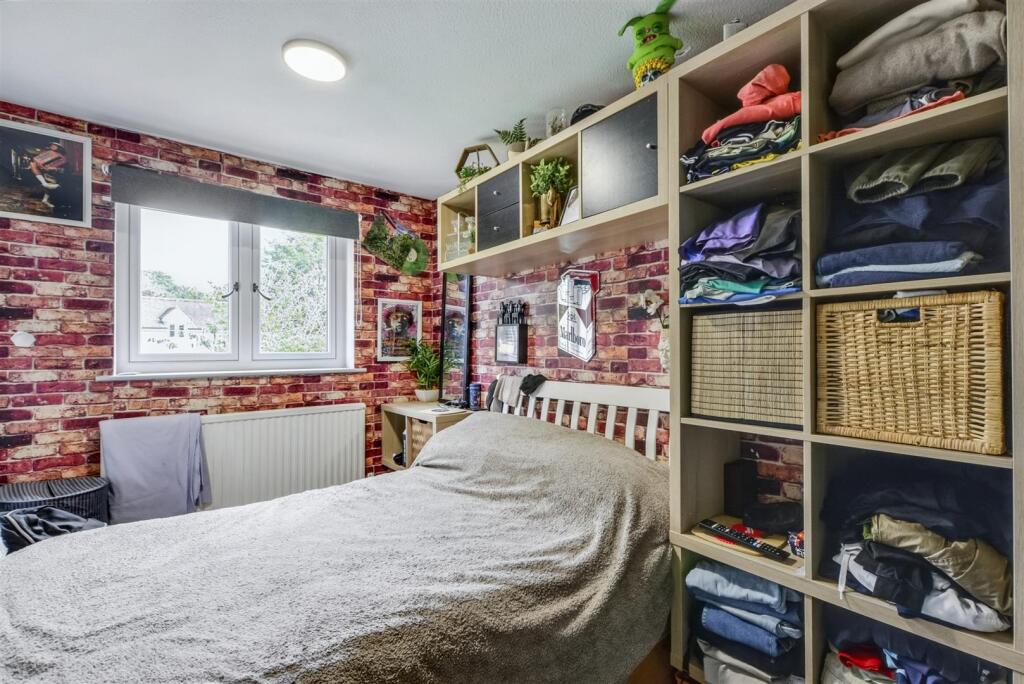 Bedroom 3_2.jpeg