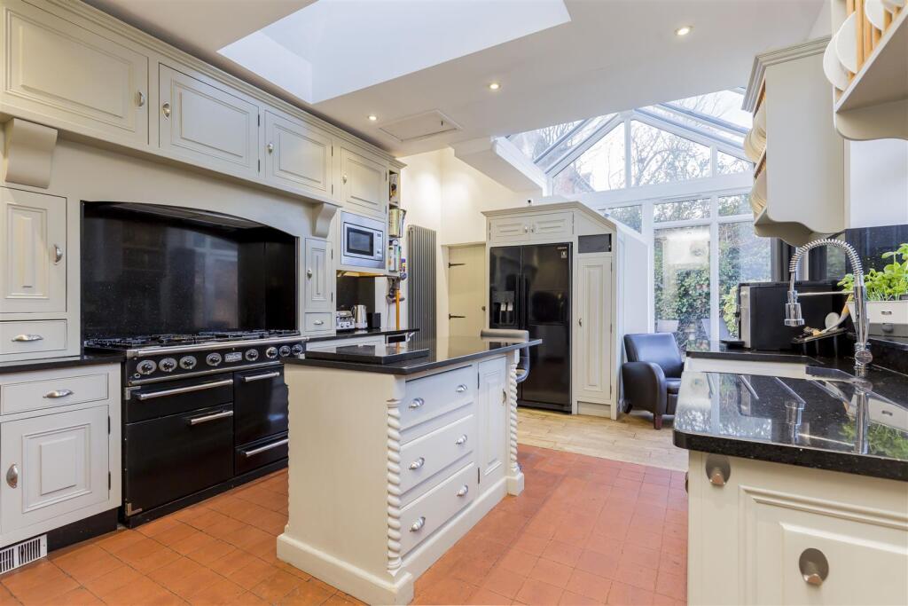 Breakfast Kitchen