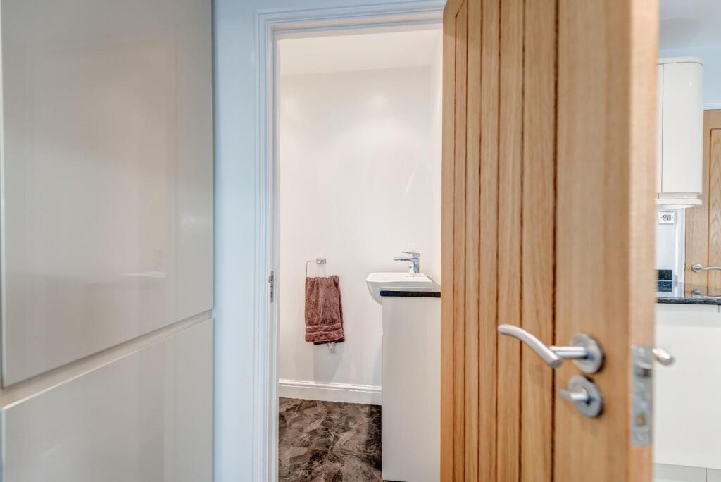 25CharltonHillRise(Interior)-16.jpg