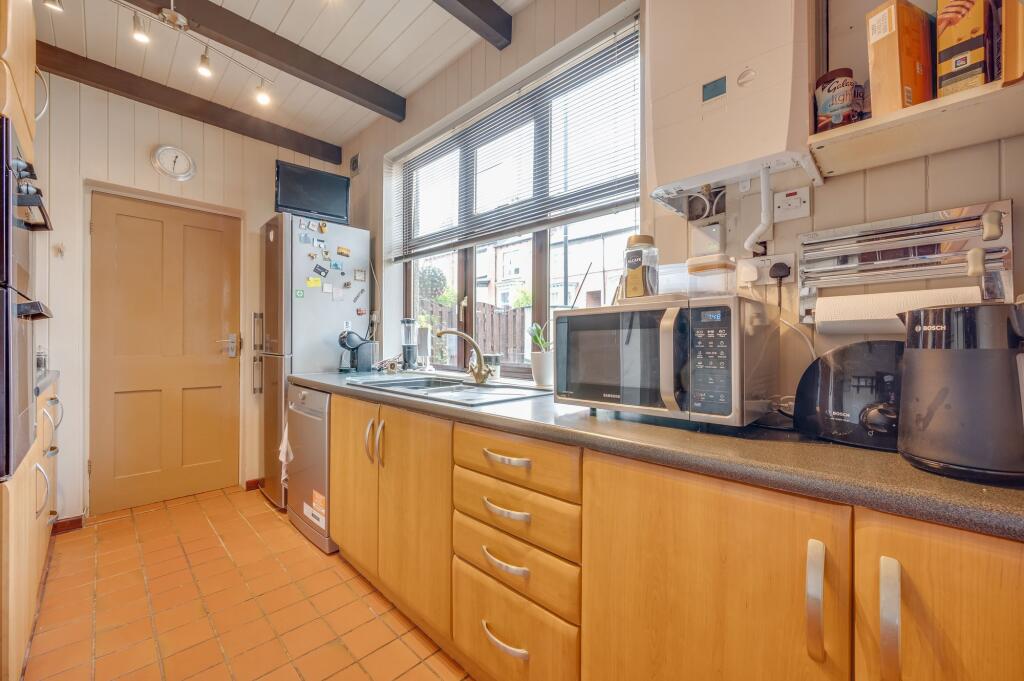 KITCHEN, DINER AND LIVING ROOM