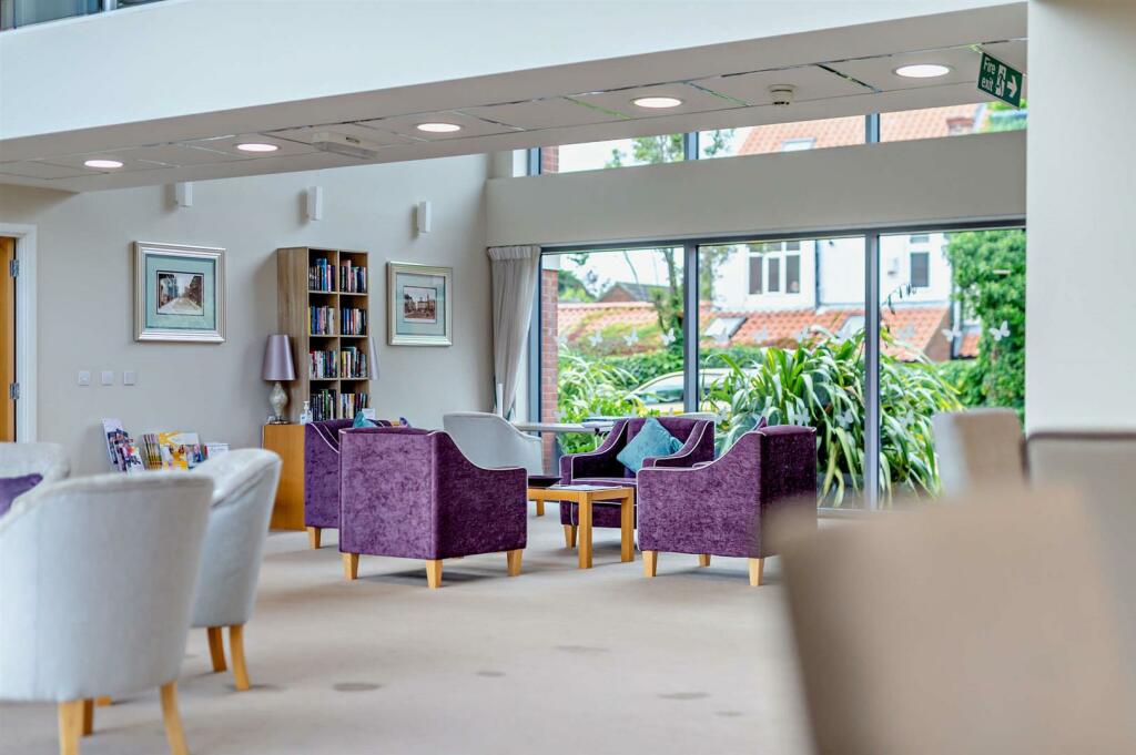 8570781-interior25-800.jpg