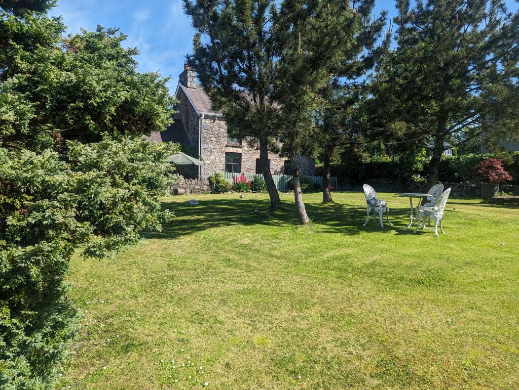 Gardens &amp; Grounds
