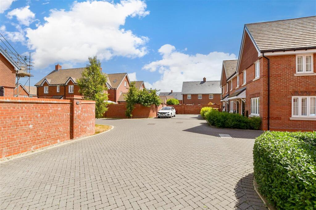 Driveway / Parking *