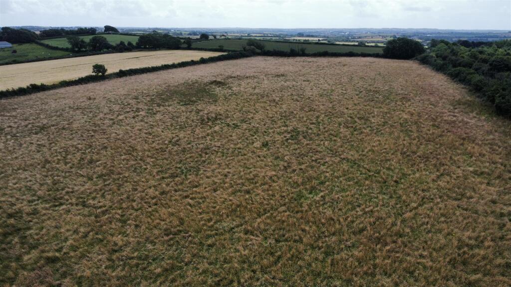 dji_fly_20250714_124138_419_1752494331124_photo_op