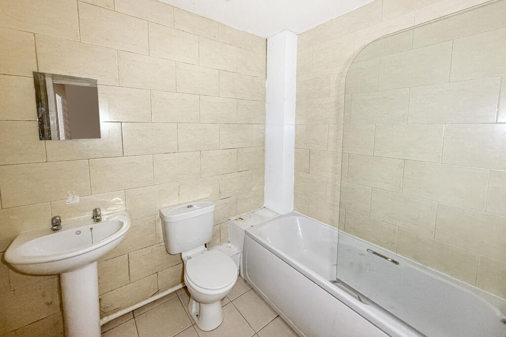 6B Saville Street West, North Shields NE29 6QU