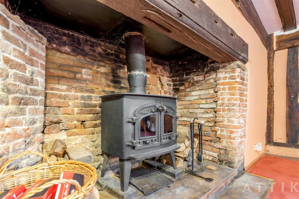 2 Stone Street Spexhall IP19 0RN (9).jpg