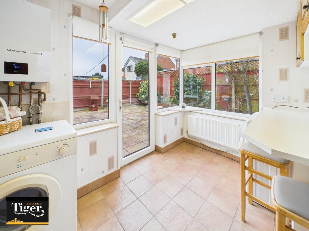 CAM02176G0-PR0788...