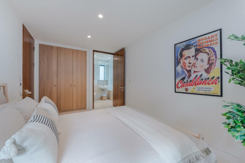 BEDROOM1d.jpg